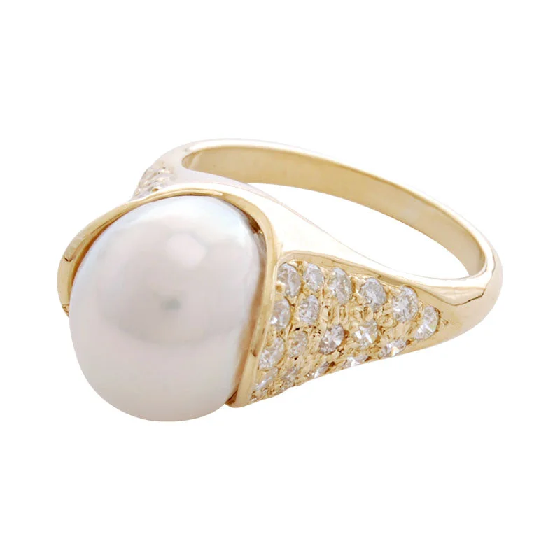 Ladies rings minimalist design -Ring-Pearl and Diamond