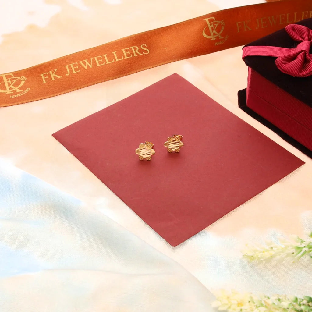 ladies-handmade-rose-gold-necklaces-Gold Flower Shaped Stud Earrings 18KT - FKJERN18K7348