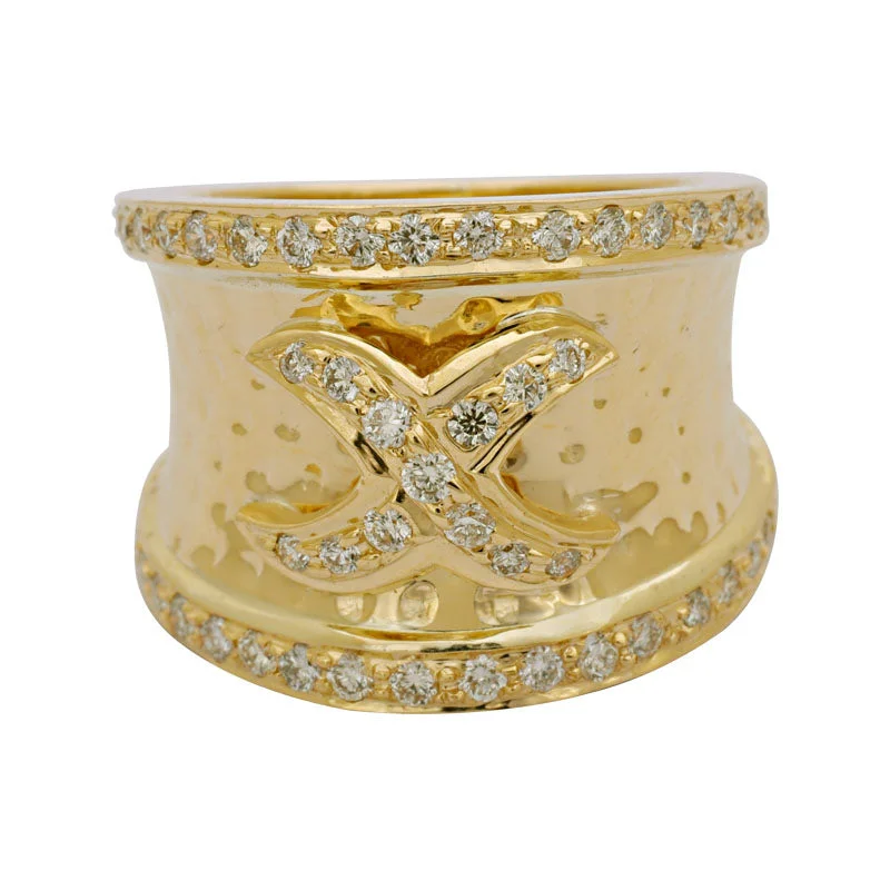 Ladies rings thick bands -Ring-Diamond in 18K Gold