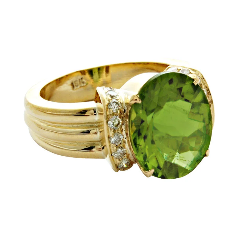 Ladies rings with citrine -Ring-Peridot and Diamond