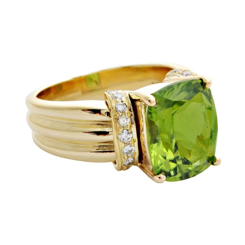 Ladies rings for brides -Ring-Peridot and Diamond  (1659N)