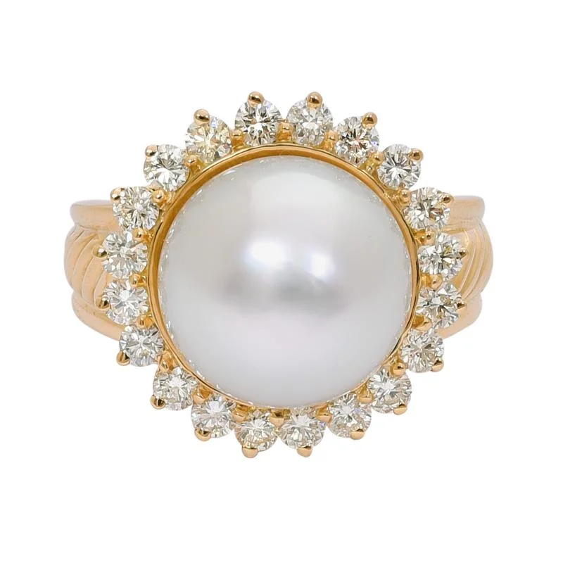 Ladies rings for lawyers -Ring- South Sea.S. Pearl and Diamond  (2108I)