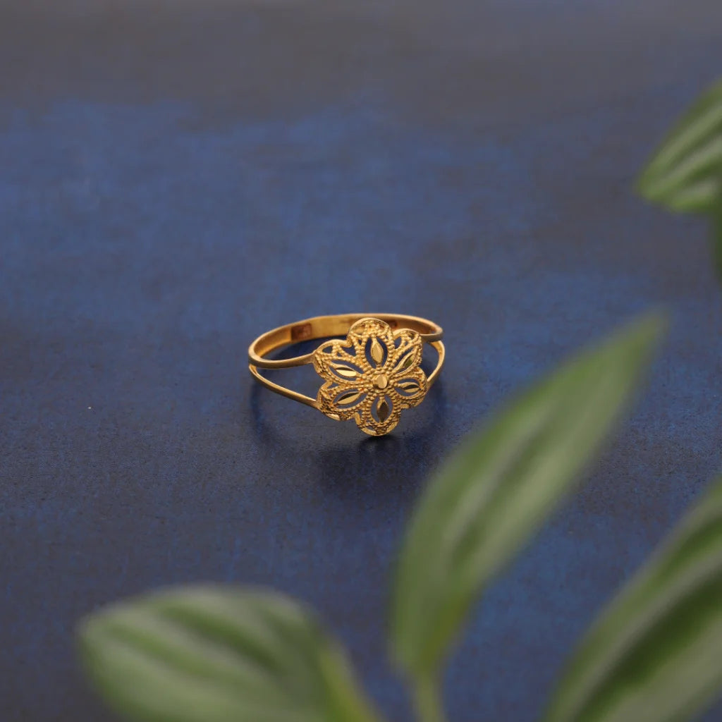 Ladies rings geometric shapes -Gold Flower Floral Design Ring 21KT - FKJRN21KM8556